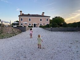 Manor in Marche Near Adriatic Beaches