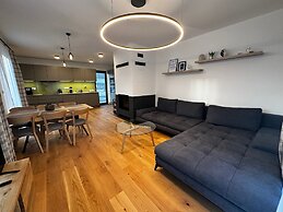 Villa in Cerny Dul 800 m From ski Resort