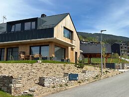 Villa in Cerny Dul 800 m From ski Resort