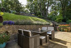 Fabulous Farmhouse in Hampshire
