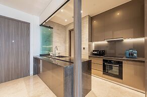 Emily Lim Tower Luxury Saigon Center