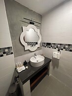 Aramya hotel