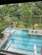Aramya hotel