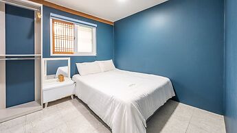 Gyeongju Aratteul Hanok Pet Pension