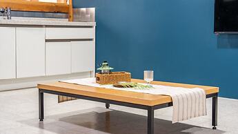 Gyeongju Aratteul Hanok Pet Pension