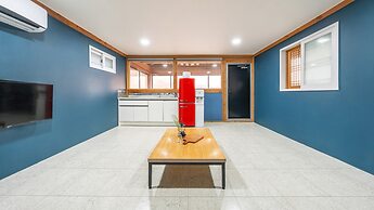 Gyeongju Aratteul Hanok Pet Pension