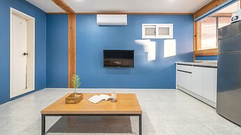 Gyeongju Aratteul Hanok Pet Pension