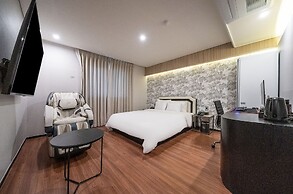 HOUND HOTEL Pyeongtaek Songtan