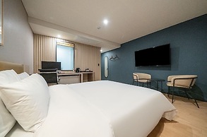 HOUND HOTEL Pyeongtaek Songtan