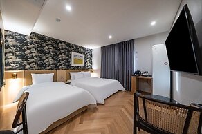 HOUND HOTEL Pyeongtaek Songtan