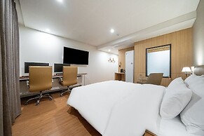 HOUND HOTEL Pyeongtaek Songtan