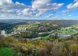 Riverside Retreat, Ardennes