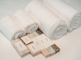 Trendy Romantic Hotel Guangzhou Panyu Qiaonan Aoyuan Plaza Branch - Fr