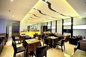 Lavande International Hotel Wuhan Jiedaokou University of Technology M