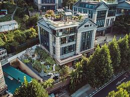 The Boutique Hotel Authentic Antique