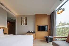 The Boutique Hotel Authentic Antique