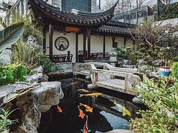 The Boutique Hotel Authentic Antique