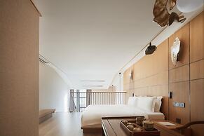 The Boutique Hotel Authentic Antique