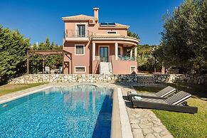 Ilios Kefalonia With 3 Bedrooms and 3 Bathrooms