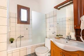 Ilios Kefalonia With 3 Bedrooms and 3 Bathrooms