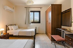 Ilios Kefalonia With 3 Bedrooms and 3 Bathrooms