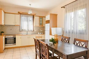 Ilios Kefalonia With 3 Bedrooms and 3 Bathrooms