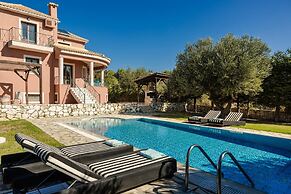 Ilios Kefalonia With 3 Bedrooms and 3 Bathrooms