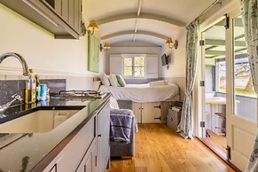 Host Stay The Hartley Hut