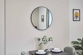 Host Stay Apartment 3 Upton House