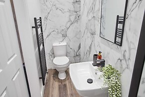 Host Stay Apartment 4 Upton House
