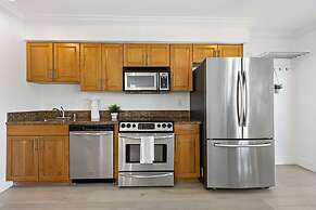 Las Olas Blvd Exclusive Apt With Waterview