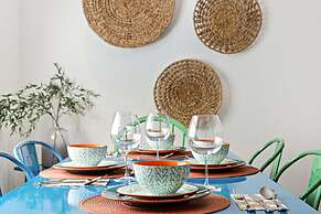 Stylish 2 BR Condo - Close to Riverwalk