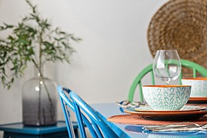 Stylish 2 BR Condo - Close to Riverwalk