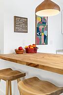 Stylish 2 BR Condo - Close to Riverwalk