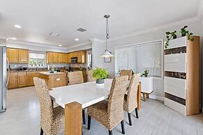 Relaxing Beach Apt in las Olas Blvd