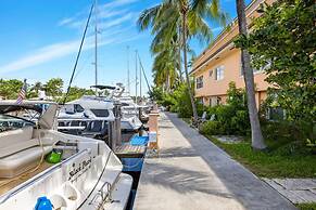 Relaxing Beach Apt in las Olas Blvd