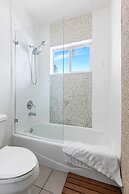 Relaxing Beach Apt in las Olas Blvd