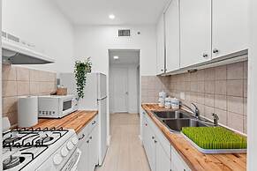 Beautiful Apt in Victoria Park Las Olas Blvd