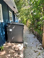 Beautiful 2 BR Apartment - Bright and Spacious