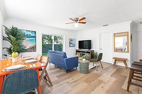 Beautiful 2 BR Apartment - Bright and Spacious