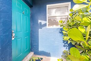 Beautiful 2 BR Apartment - Bright and Spacious