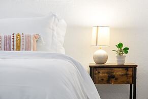 The Yellow Submarine Sailboat Bend