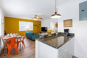 The Yellow Submarine Sailboat Bend