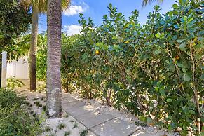 Mango House Dania Beach