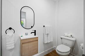 Sailors Rest Sailboat Bend