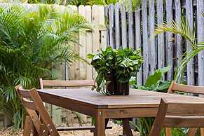 Sailors Rest Sailboat Bend