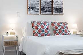 Sailors Rest Sailboat Bend