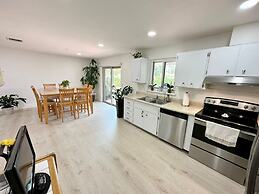 Good Vibes House With Private Pool