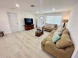 Good Vibes House With Private Pool