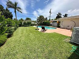 Good Vibes House With Private Pool
